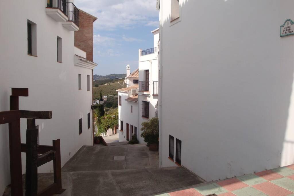 Bonito Apartamento Piscina Wifi Frigiliana Dış mekan fotoğraf